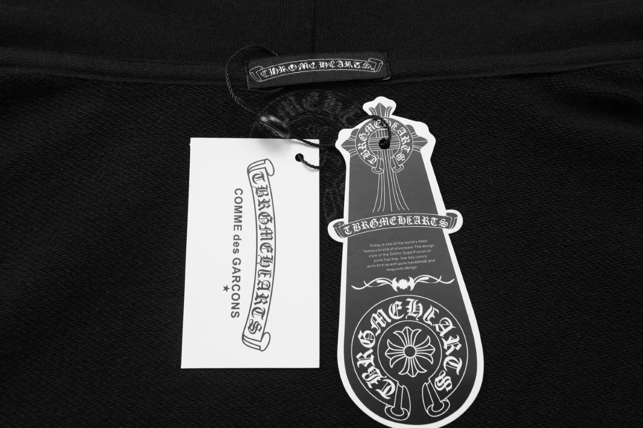 P310 Chrome Hearts Chrome Hearts Horseshoe Printed Hooded Cardigan Sweater Size: SMLXL Color: Black White